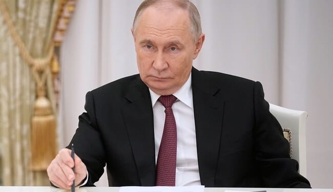 Russia's Economy Finally Showing Signs of Struggle – HotAir