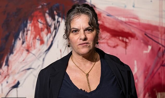 Artist Tracey Emin said wealthy and successful people should be donating to museums and galleries to keep them free for all