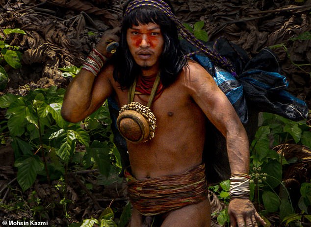 Two of the Mashco men wore this mysterious necklace - it appears to be made of clay and is decorated with animal teeth