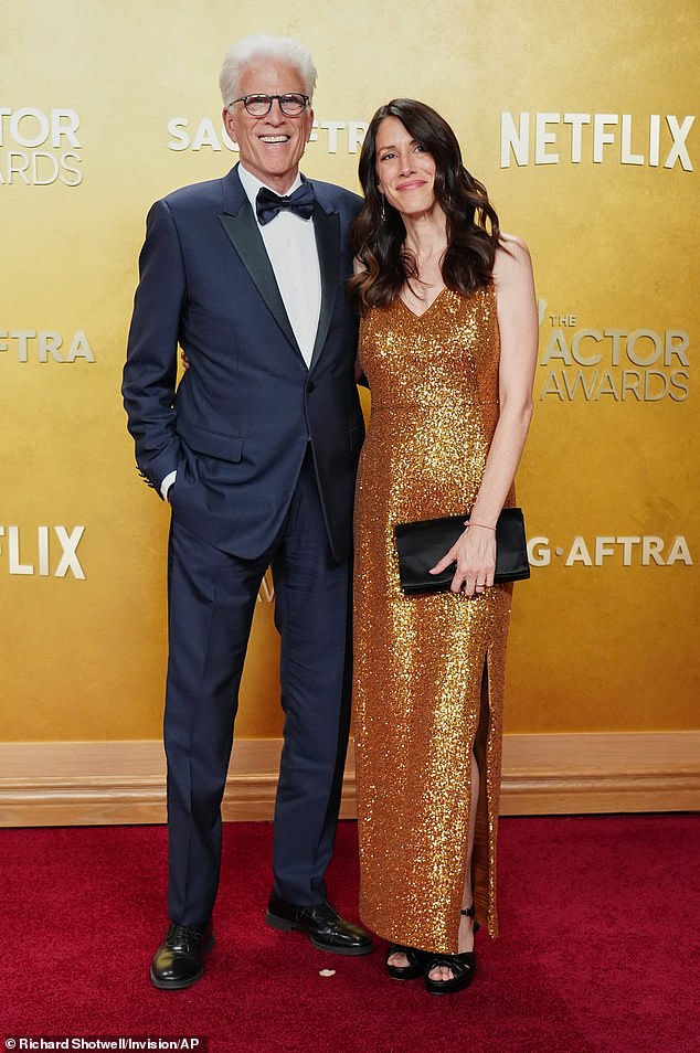 For the occasion, Danson cut a classic figure in a navy tuxedo paired with a crisp white dress shirt and black bow tie