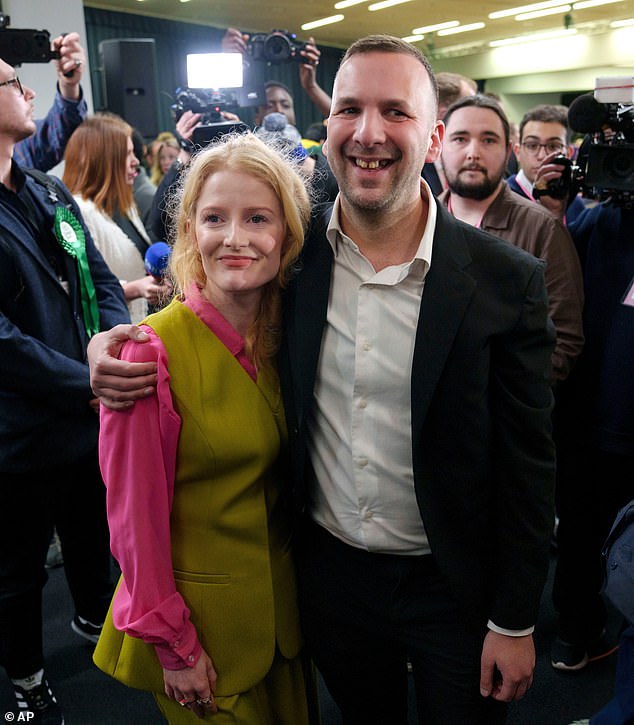 Green Party candidate Hannah Spencer stands with party leader Zack Polanski after winning the Gorton and Denton by-election last week