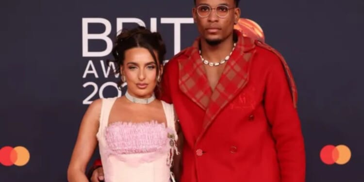 Heartbreaking reason Toni and Cach ‘have been on the rocks for WEEKS’ revealed by Love Island stars’ worried friends