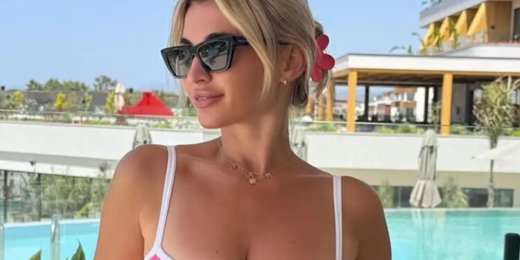 How ‘greedy’ Billie Faiers’ 3rd freebie holiday sparked fury amongst Essex mums
