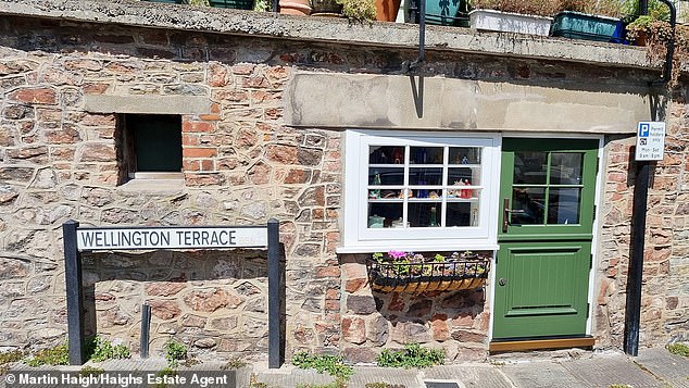 The tea shop that  was in this house was frequented by children's author A.A. Milne and his friend and artist E.H. Shepard in the 1920s