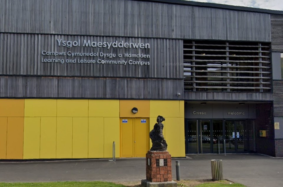 Maesydderwen Comprehensive School building entrance.