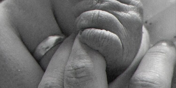 Food influencer Hari Beavis welcomes first child with husband and reveals adorable name