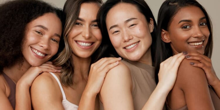 Women are more confident in their natural beauty as three quarters go makeup free