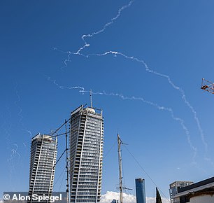 Photo taken of an Iron Dome interception by Spiegel on February 28