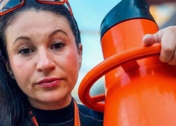 Daughter spends over £11,000 hunting for mum's missing bones after she was mysteriously killed and dumped in ditch