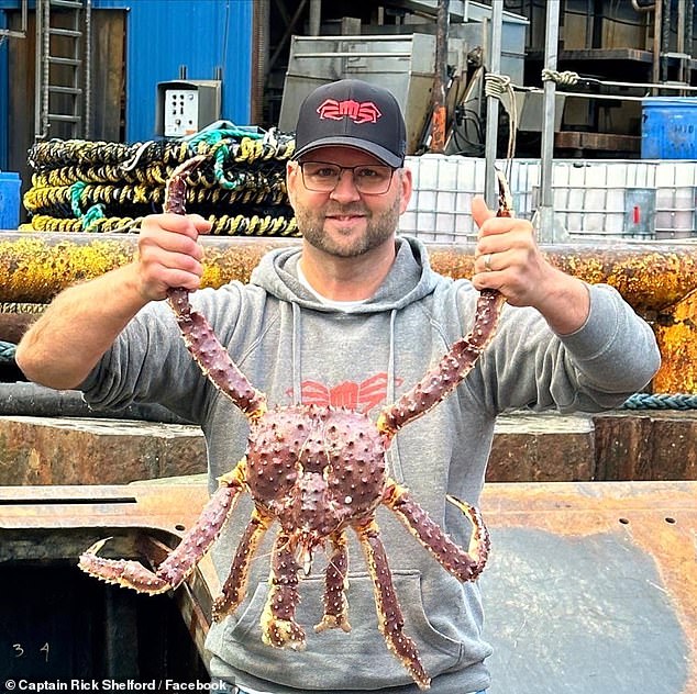 Green said that after 45 minutes of CPR efforts Captain Shelford (pictured) told them, 'Guys, it's not gonna work'