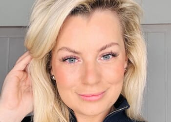 Divorce left me living in garage with my kids, it was soul-destroying but I worked hard & travelled world, writing books