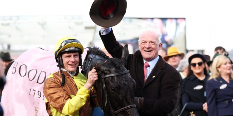 'Wasn't right' - Willie Mullins reveals Galopin des Champs will miss Cheltenham Gold Cup in devastating injury update