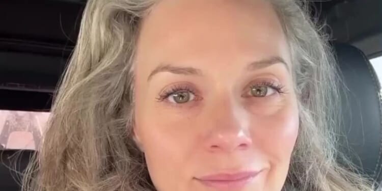 US teen drama star looks worlds away from show with grey hair as iconic series returns to Netflix