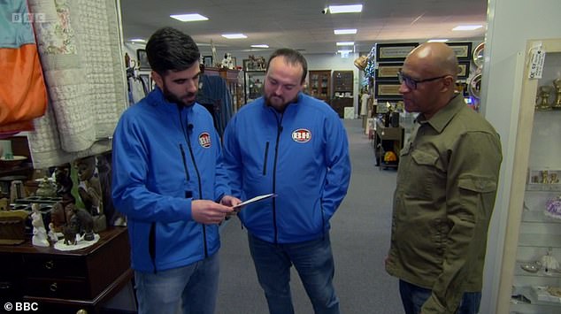 The long-running format sees two pairs - Red and Blue - competing by buying antiques to make the biggest profit at auction