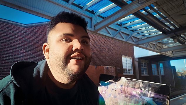 And despite having not met Harvey, or any of her other children, in person yet, the Sun has revealed an apparent inking in a new picture