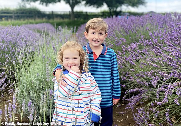 Benedict Blythe who died in 2021 after eating a snack at school, with his sister Etta