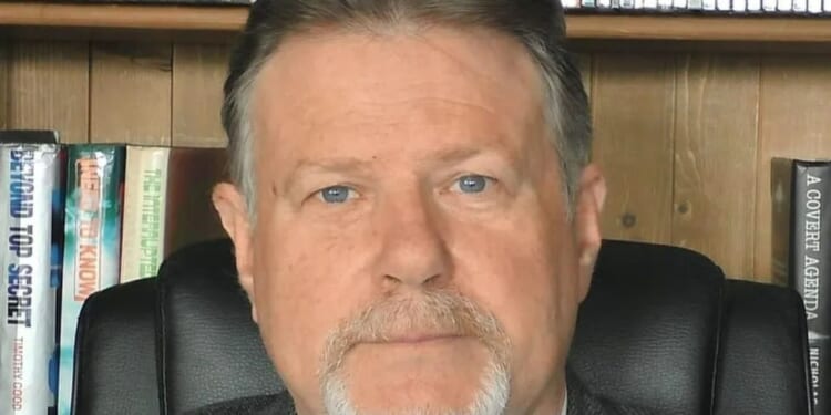 I quit UK police to become UFO hunter