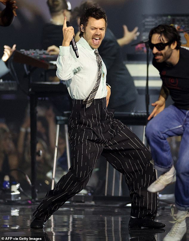 At last week¿s Brit Awards, which he opened with an energetic dance routine for his single, Aperture, Harry left before the after-parties even began