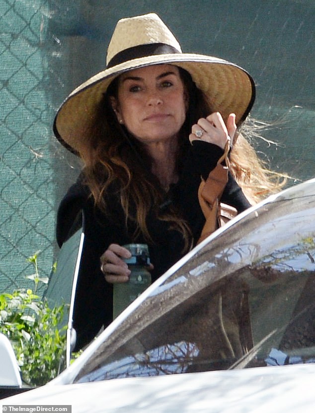 Her mother was a blonde beauty who acted alongside Warren Beatty, Jack Lemmon and Sean Connery. This famed descendant has worked as an actress as well, most notably on Beverly Hills, 90210 and Friends. Can you guess who she is?