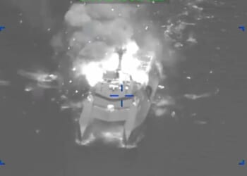 Footage shows moment US bombs Iranian ships amid threats over the Strait of Hormuz