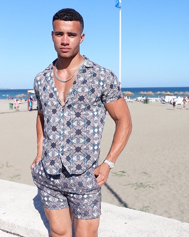 Sullivan tells his fans that they shouldn’t be watching porn – it’s for ‘losers’ – while simultaneously directing them to pages of OnlyFans models