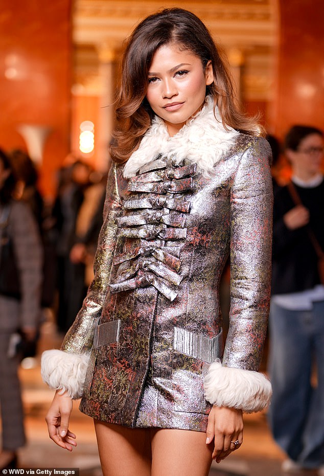 The siren had a ring on her wedding finger at the Louis Vuitton fashion show as part of Spring/Summer 2026 Paris Fashion Week held at The Louvre on September 30, 2025
