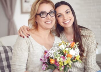 Free Mother's Day card and gift, plus last-minute flowers