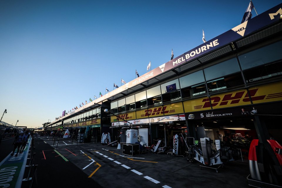 March 6, 2026, Melbourne, Victoria, Australia: MELBOURNE, AUSTRALIA - MARCH 06 2026: Pits atmosphere after Free Practice Session 2 during the 2026 Australian Grand Prix at Albert Park in Melbourne, Australia (Credit Image: ¿ Chris Putnam/ZUMA Press W