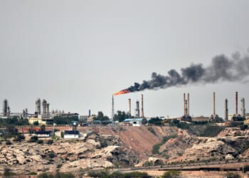 Navy Seals, Saudi commandos & Thunderbolt jets... How Trump could take Iran's 'oil island' in most dangerous raid ever