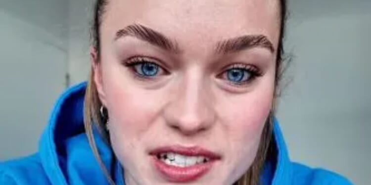 Devastated Gladiators star reveals she's had to pull out of charity walk for late father due to health issue