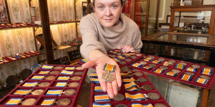 Fury as British war medals awarded to WW1 heroes being bought up & MELTED DOWN in silver price boom