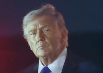 Donald Trump makes stunning U-turn and urges UK to send warships to Strait of Hormuz