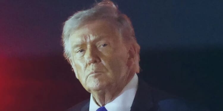 Donald Trump makes stunning U-turn and urges UK to send warships to Strait of Hormuz