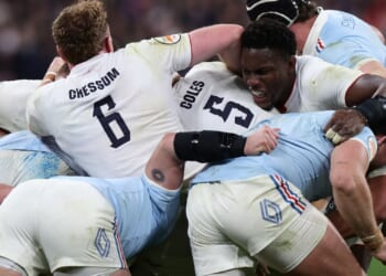 Fans furious at 'unwatchable' France vs England clash in Six Nations and ask 'who on earth signed that off'