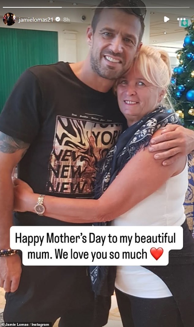 Jamie said it felt like he had lost his mother twice, due to her battle with the 'awful illness', Alzheimer's as he shared photos of her with fans