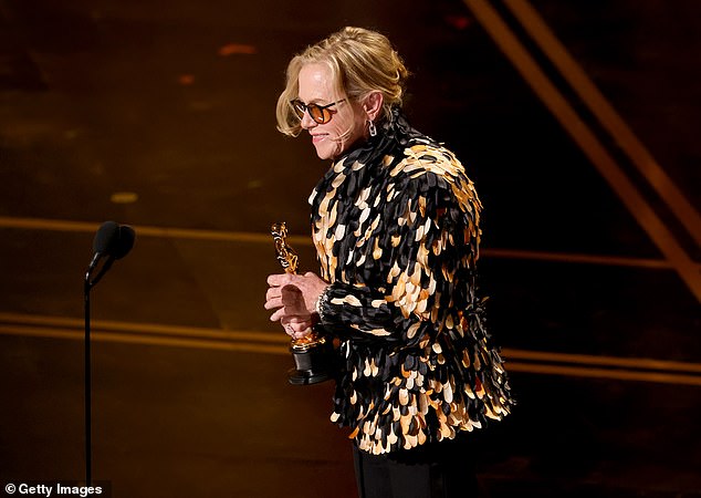 The 75-year-old veteran actress earned Best Supporting Actress for her work in Zach Creggar supernatural mystery horror film Weapons