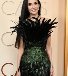 Demi Moore turns feathers into high-fashion at the Oscars