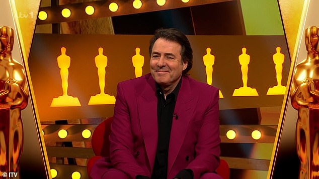 Not long into the show starting, fans took to social media to complain about the way he said some of the stars' names as well as mixing up two actors' names