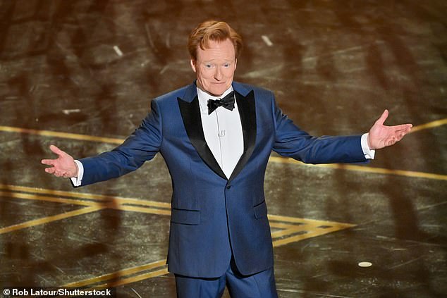 They claimed he pronounced the host Conan O'Brien's (seen) name incorrectly as well as struggling to say Norwegian actress Renate Reinsve's name