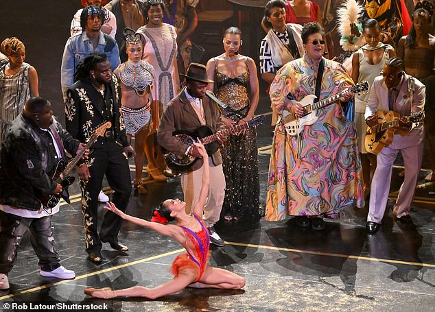Timothee also sat through a ballet performance during the ceremony, with ballerina Misty Copeland dancing during the Sinners musical number