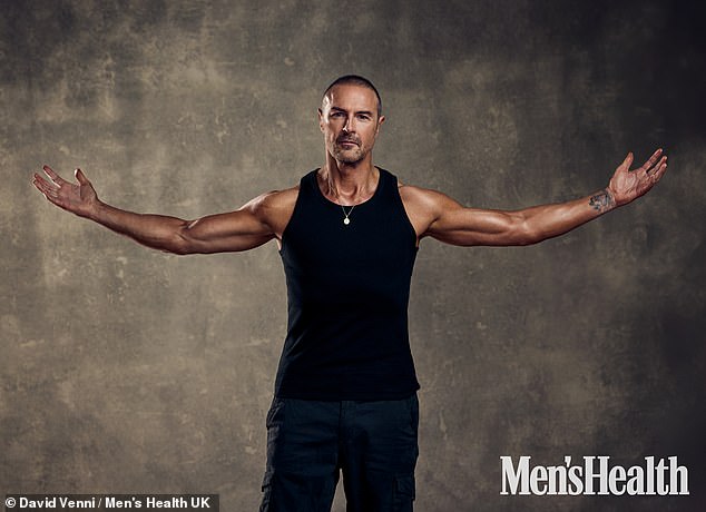 In the accompanying photoshoot, he wore a pair of black jogging bottoms and posed with a 20kg plate in hopes to show 'other blokes it's attainable'