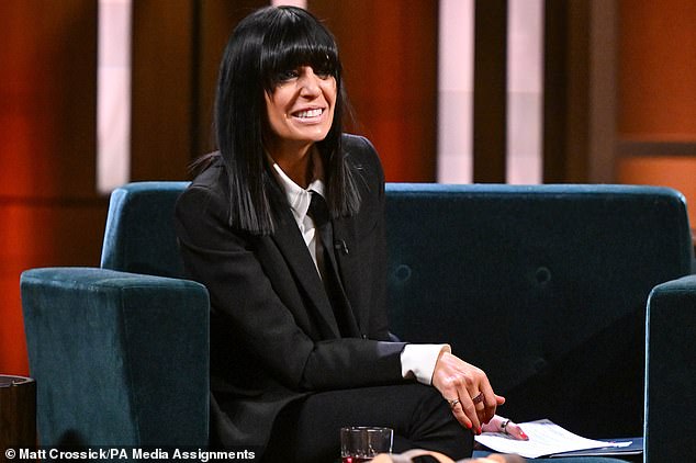 Graham Norton has leapt to Claudia Winkleman's defence after her new chat show received a 'mixed' reception