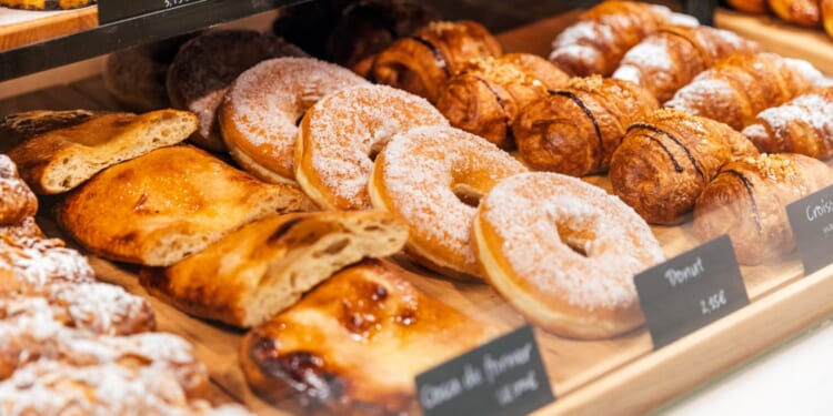 Beloved UK bakery chain with over 60 locations abruptly closes 'legendary' store – and shoppers are gutted