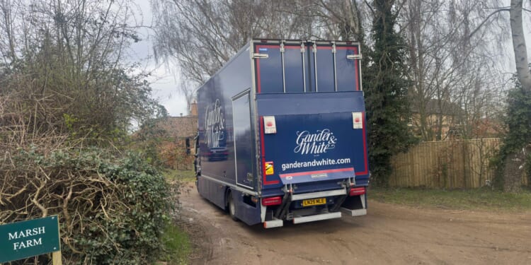 Removal vans arrive at Marsh Farm as Andrew to move into new Sandringham home