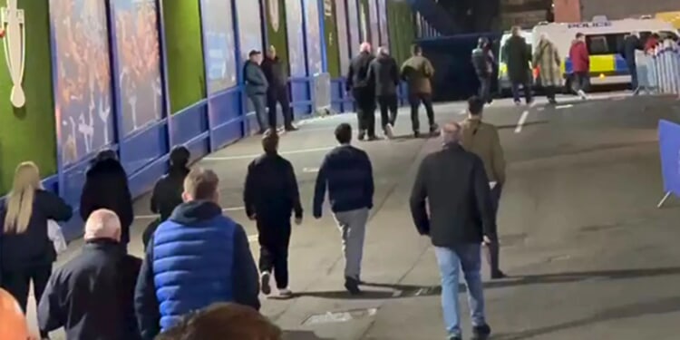 Disgusted Chelsea fans pour out of Stamford Bridge at half-time as Liam Rosenior's side are humiliated by PSG