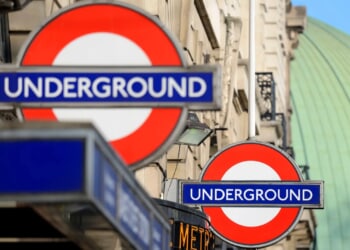 Huge Hollywood star set to lend his legendary voice to iconic Tube station this week