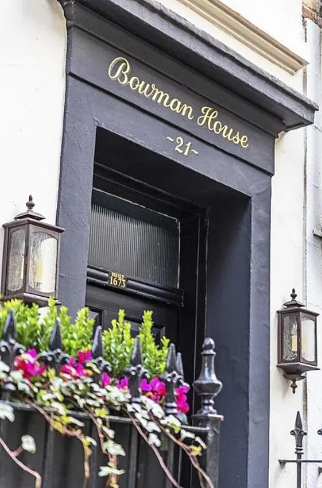 The property was developed by Matthew Bowman on a then-newly-laid road known as Duke Street