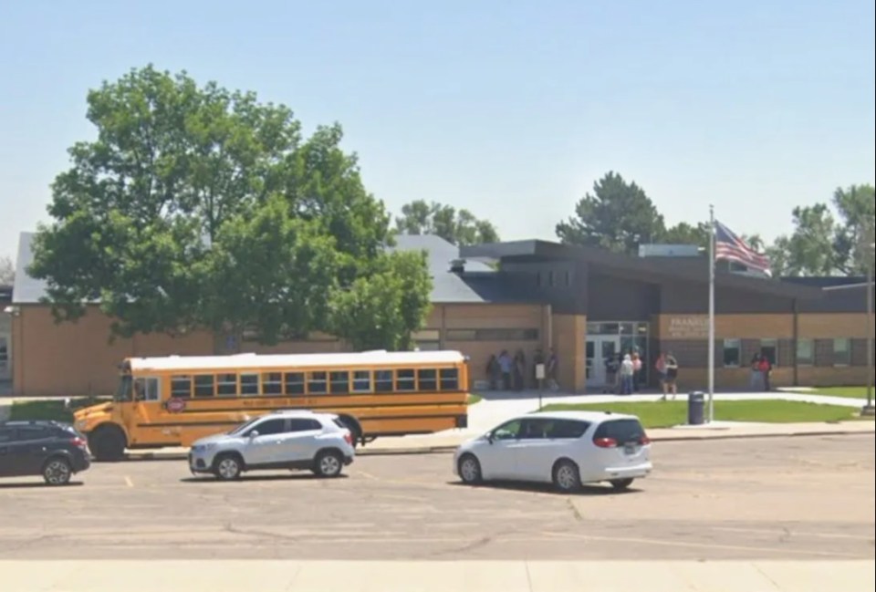 NINTCHDBPICT001067701765