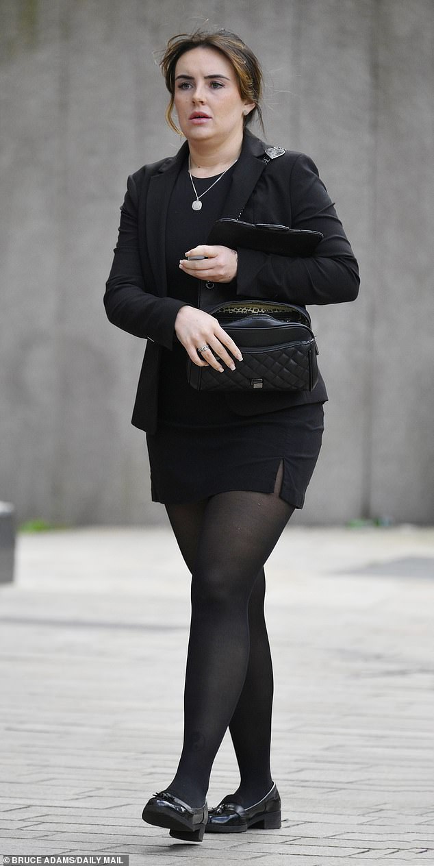The shamed officer, who worked in GMP¿s City of Manchester district, funded and delivered 20 illicit mobile phones so prisoner Josh Whelan, 31, could stay in touch with her from behind bars
