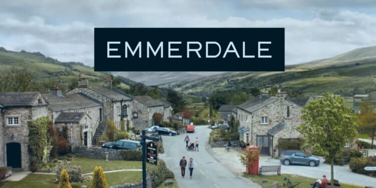 Emmerdale favourite quits the village after confessing to murder in shock scenes